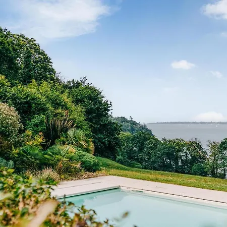 Apartment Stunning In With Sauna Concarneau