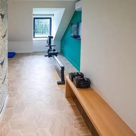 Stunning In With Sauna Apartment