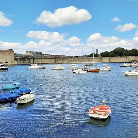 Apartment Stunning In With Sauna Concarneau