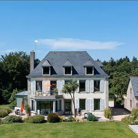 Stunning In With Sauna * Concarneau